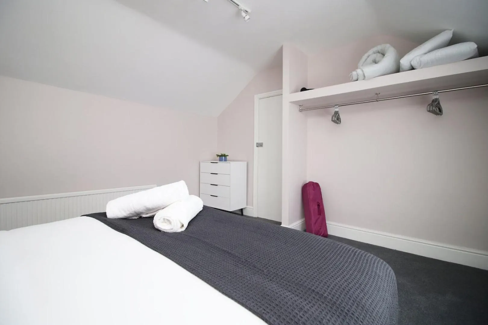 Apartment 1Br Stay With Free Parking At Archer Road Cardiff United Kingdom